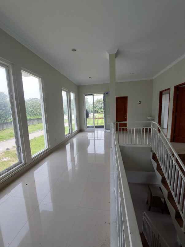 dijual rumah maguwoharjo