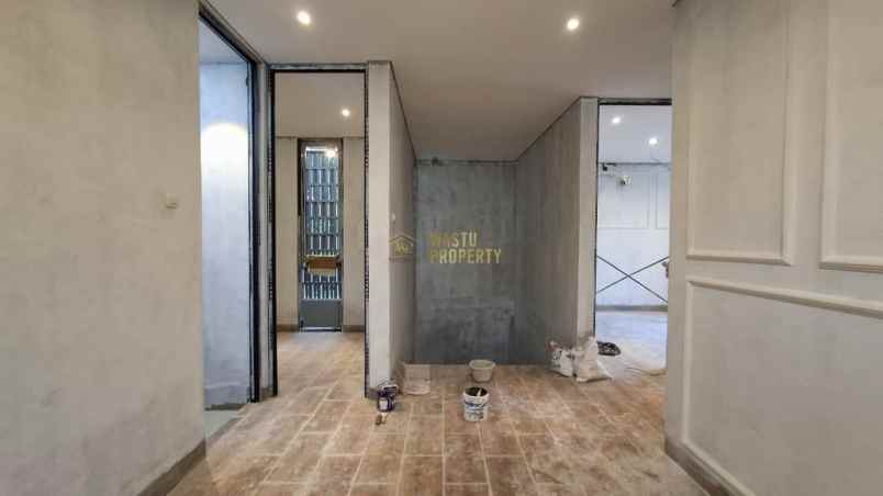 dijual rumah maguwoharjo kec depok kab