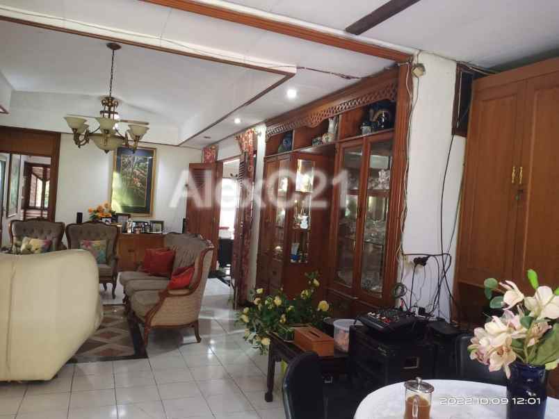 dijual rumah mampang prapatan