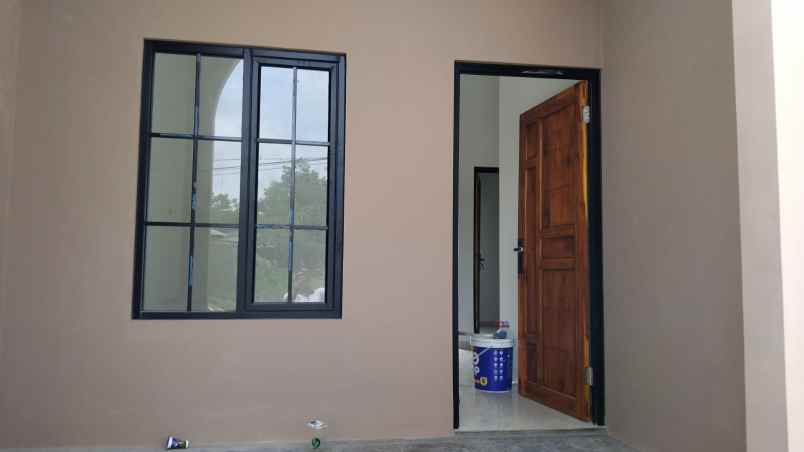 dijual rumah mangunharjo