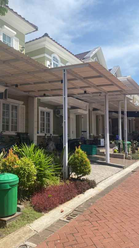 dijual rumah manyaran