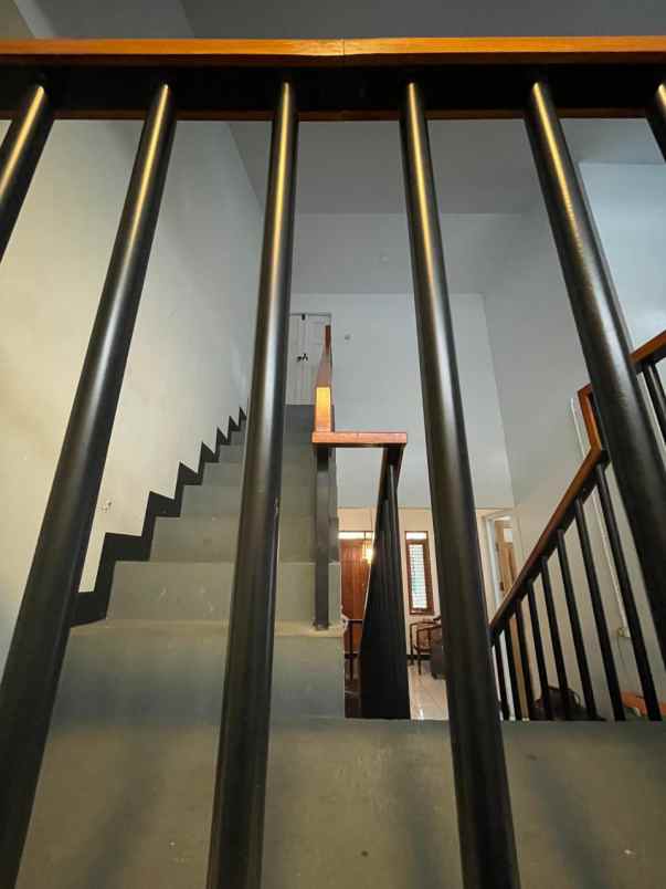 dijual rumah margahayu tengah