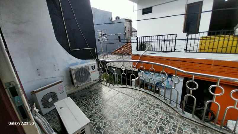 dijual rumah matraman palmeriam