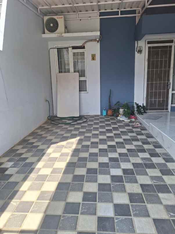 dijual rumah metland cileungsi sektor 6