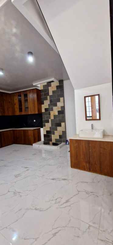 dijual rumah moh kahfi 2