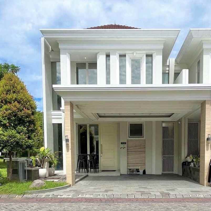 dijual rumah mulyorejo