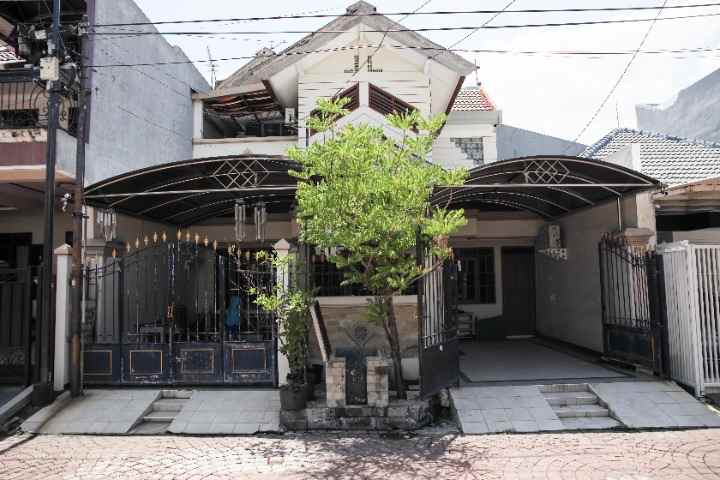dijual rumah nirwana executive