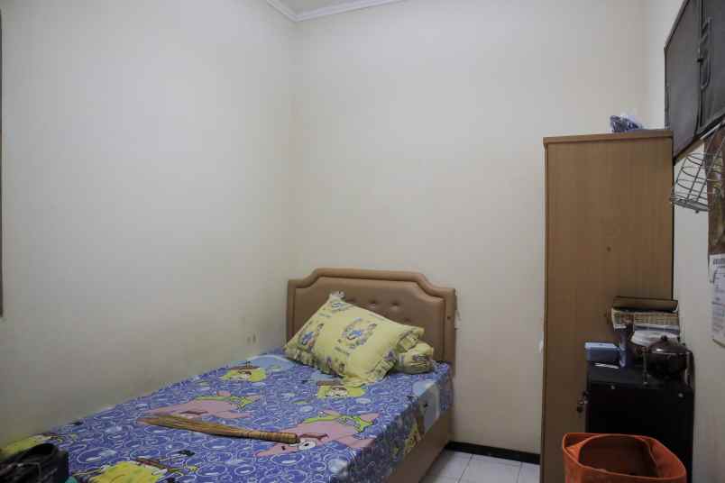 dijual rumah nirwana executive