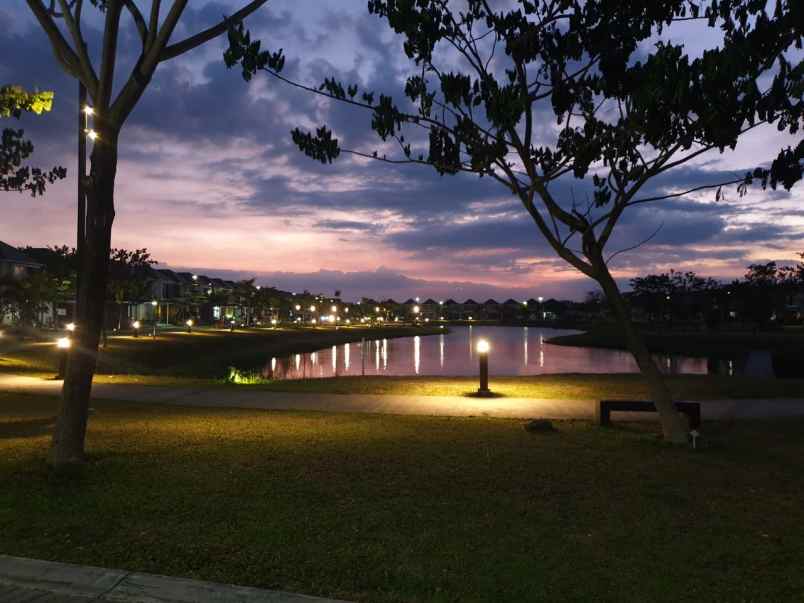 dijual rumah northwest park