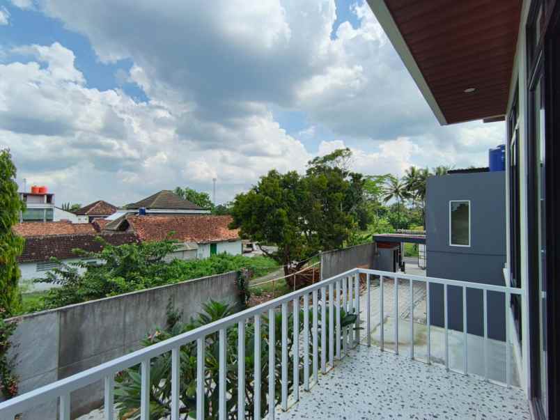 dijual rumah pandowoharjo kec sleman