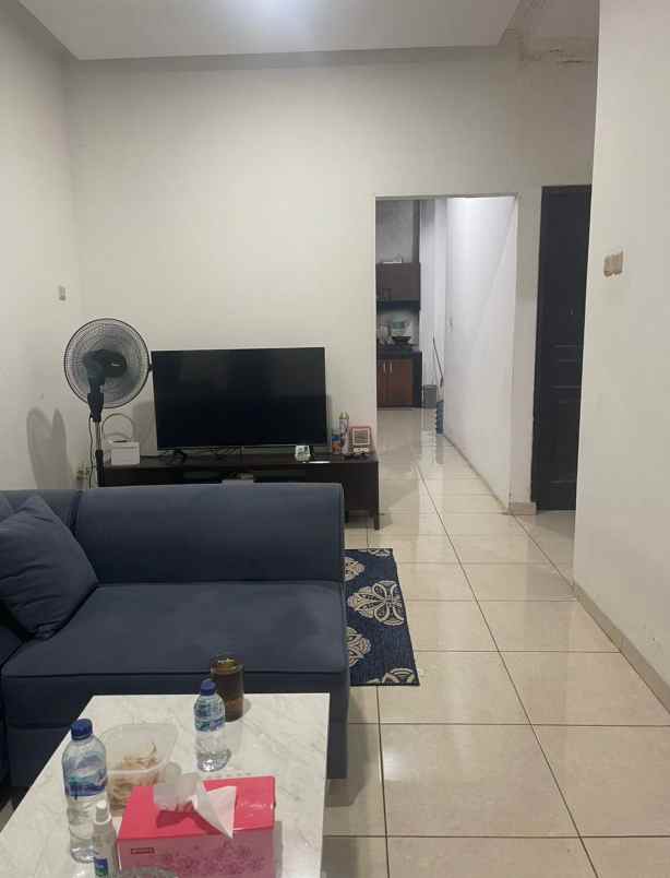 dijual rumah parakan pondok benda pamulang