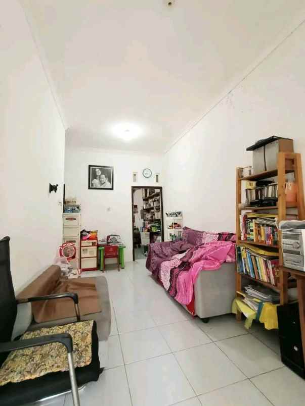 dijual rumah pasar ngino