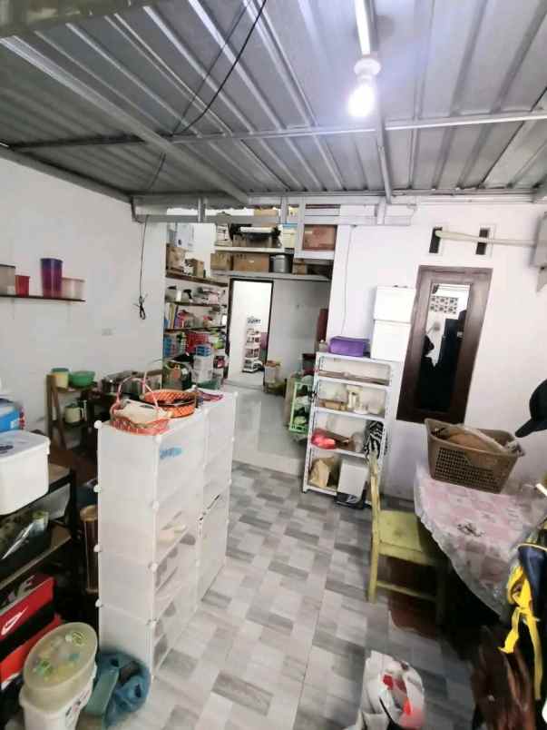 dijual rumah pasar ngino
