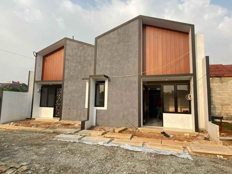 dijual rumah pasir angin