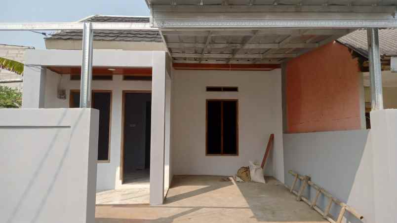 dijual rumah pedurenan cibinong