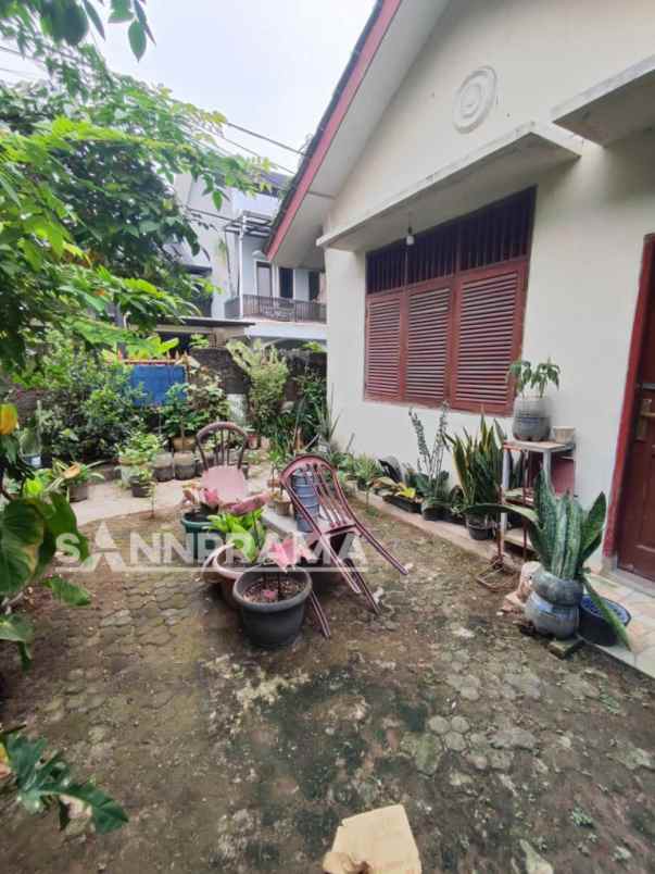 dijual rumah pekayon jaya