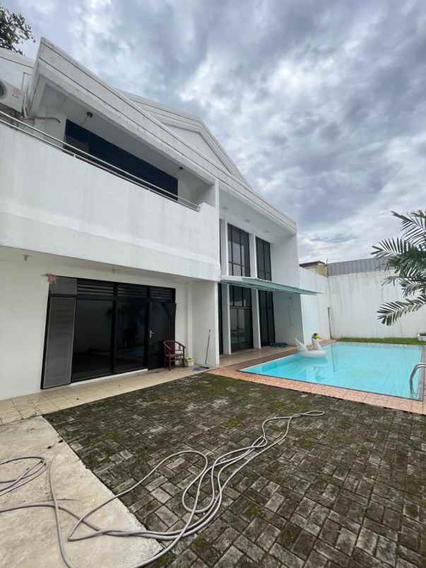 dijual rumah pela mampang kec mampang