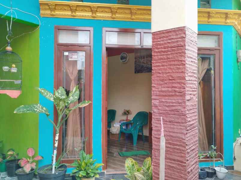 dijual rumah perum banjarsari asri