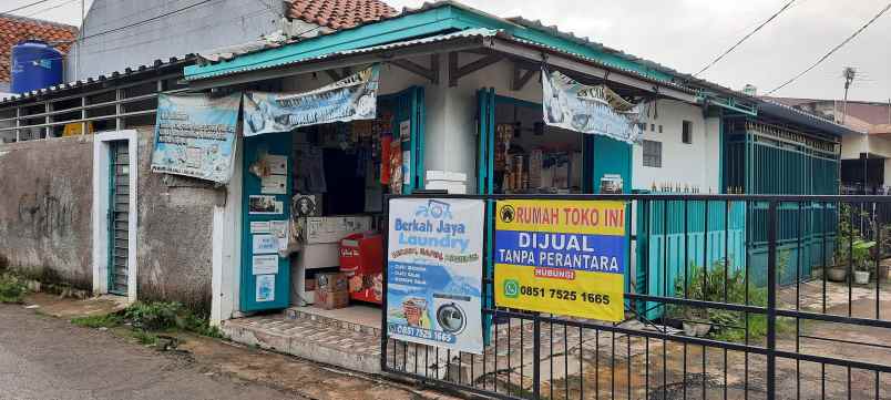 dijual rumah perum latansa indah blok b