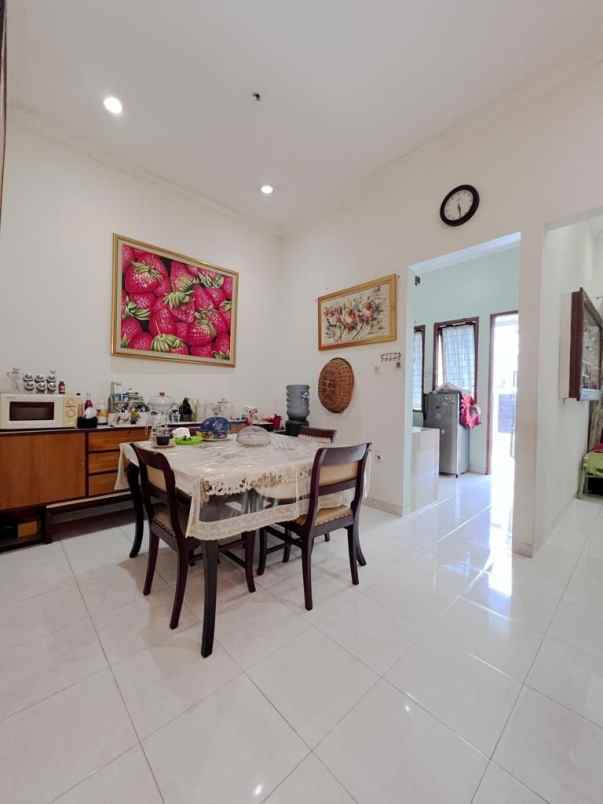 dijual rumah perumahan bukit cireundeu