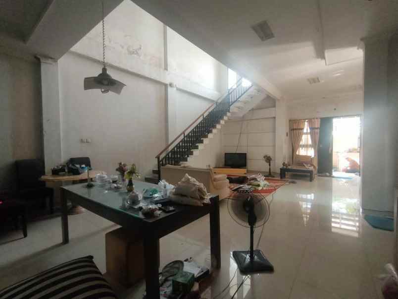 dijual rumah perumahan kota baru