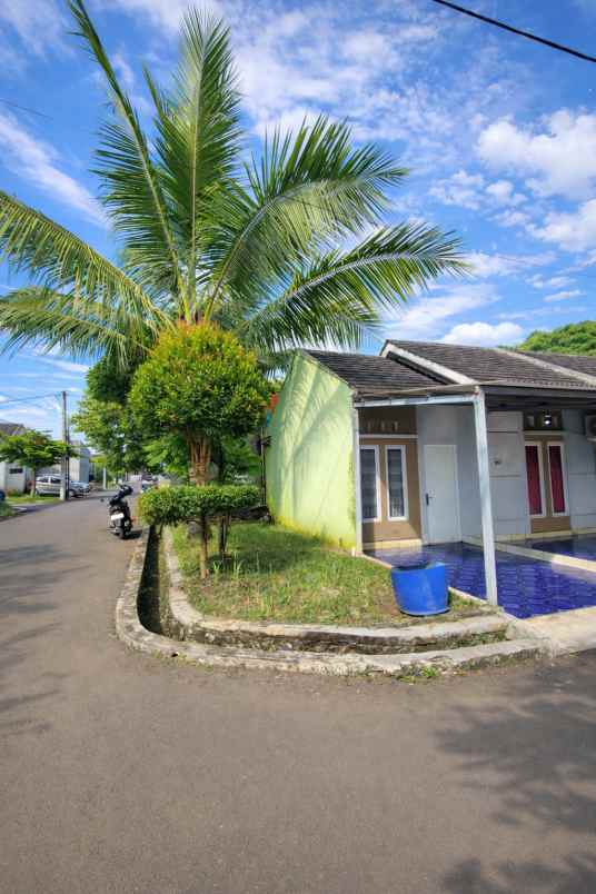 dijual rumah perumahan pesona ciputih