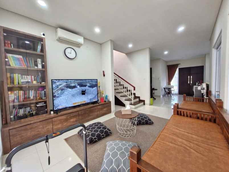 dijual rumah perumahan pulo gebang