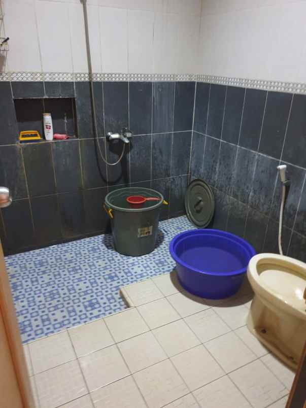 dijual rumah perumahan villa taman