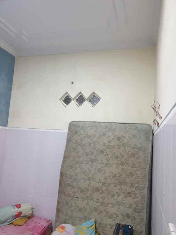 dijual rumah perumahan villa taman