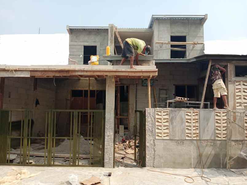 dijual rumah perumnas depok utara