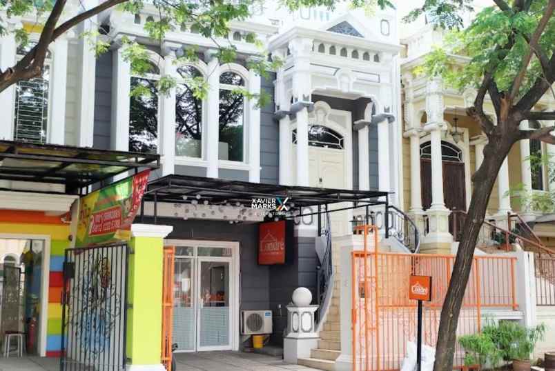 dijual rumah pik