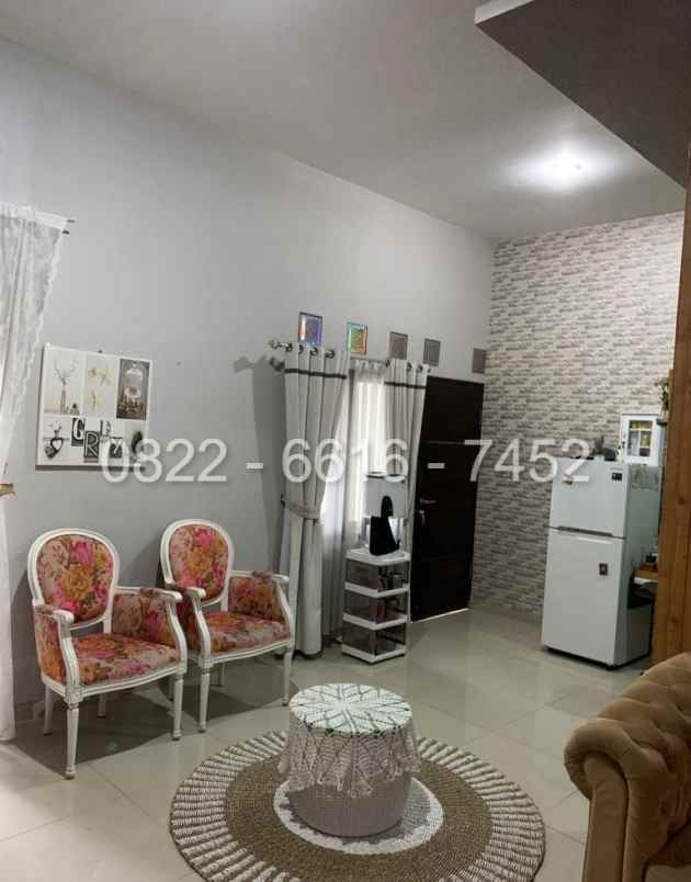 dijual rumah pine villa