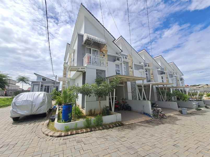 dijual rumah pitara pancoran mas depok