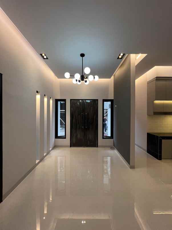 dijual rumah poltangan pejaten timur