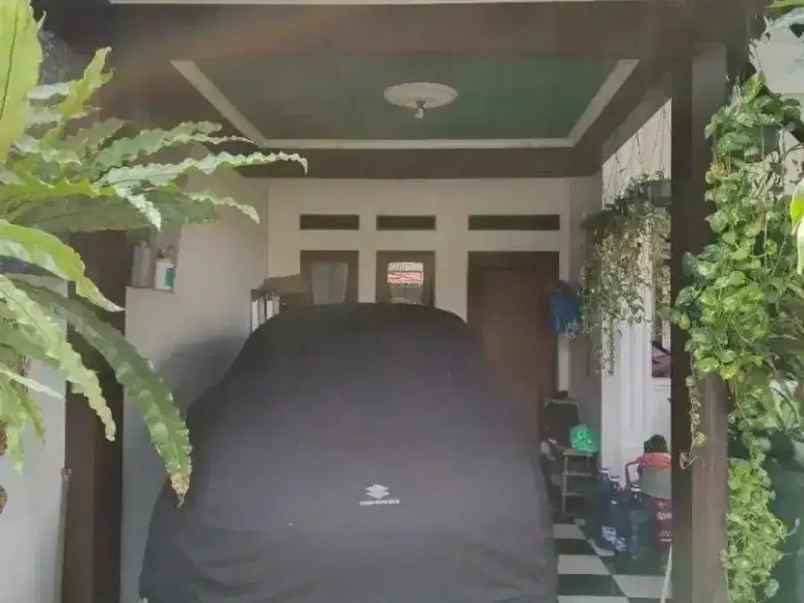 dijual rumah pondok bambu