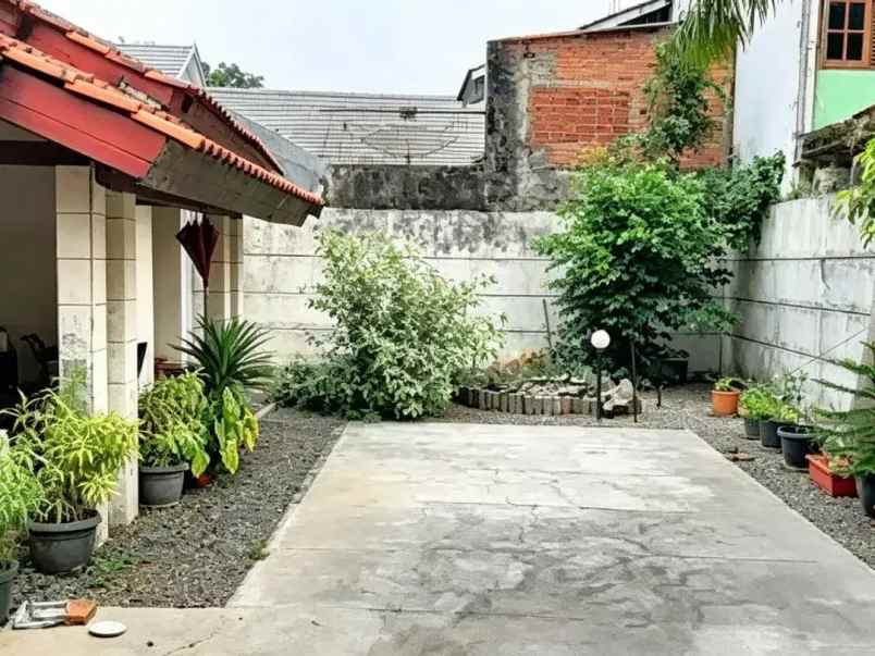 dijual rumah pondok bambu duren sawit