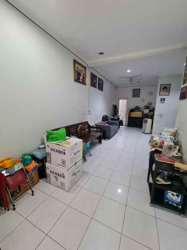 dijual rumah pondok hijau golf gading