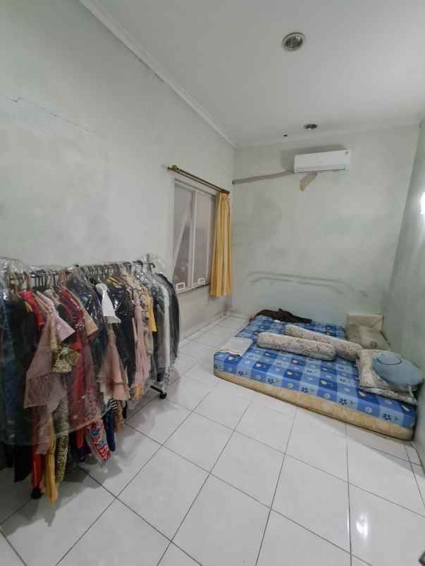 dijual rumah pondok hijau golf gading