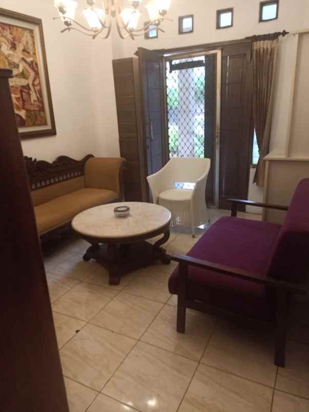 dijual rumah pondok kacang