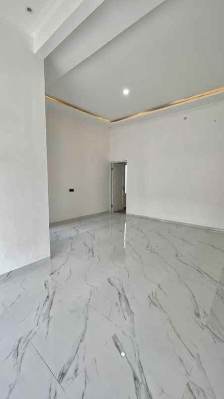 dijual rumah pondok pekayon indah