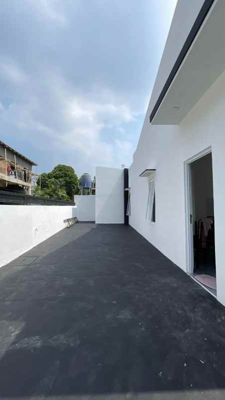 dijual rumah pondok pekayon indah