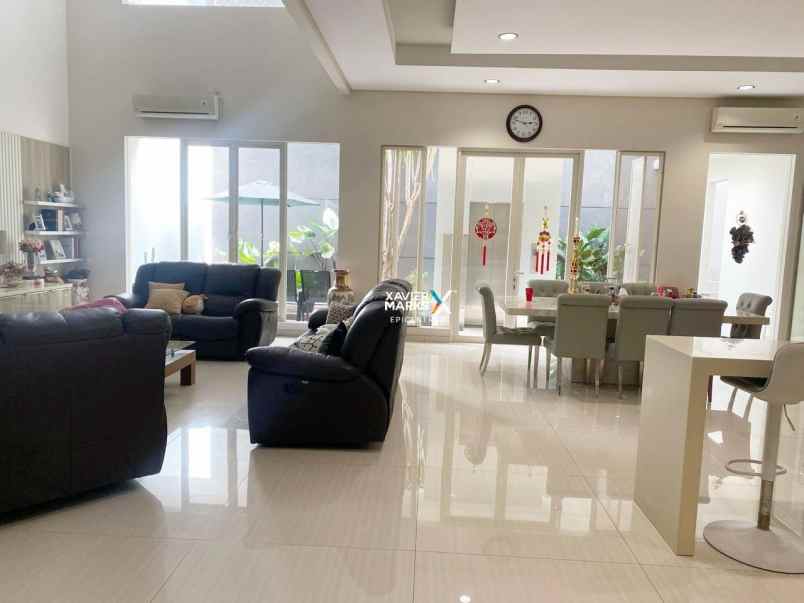 dijual rumah puri sentra raya