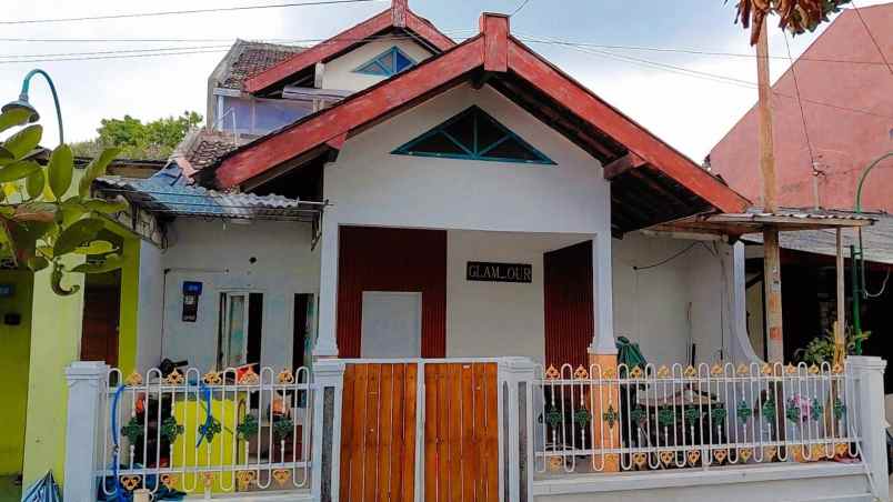 dijual rumah ra jih