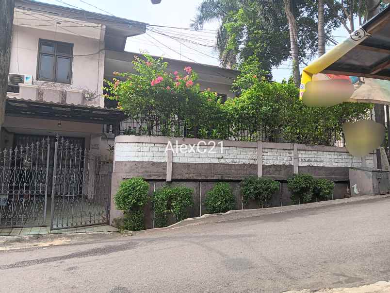 dijual rumah ragunan