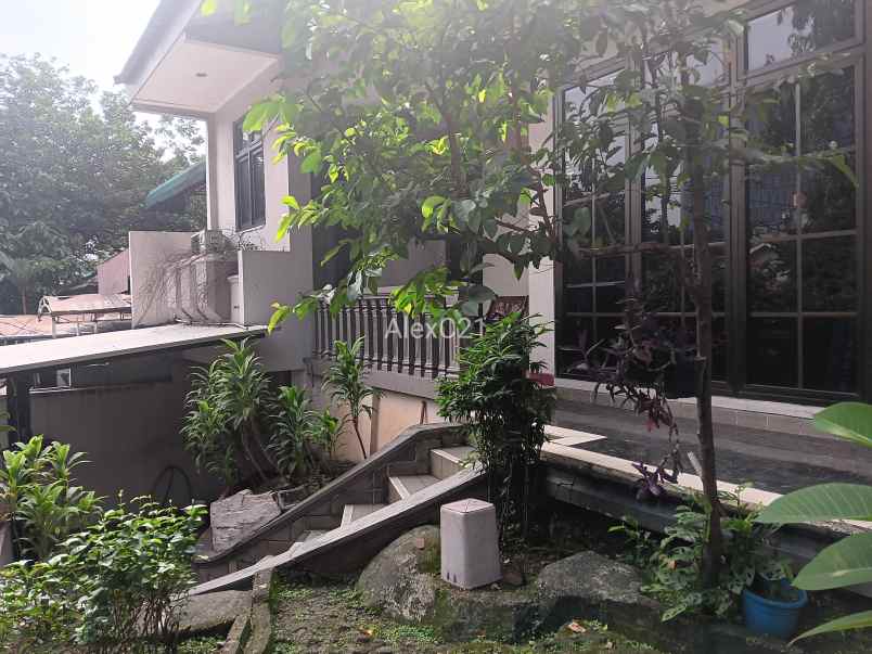 dijual rumah ragunan