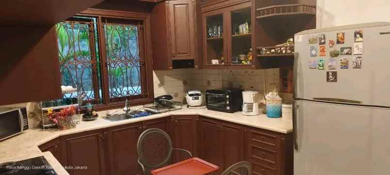 dijual rumah ragunan