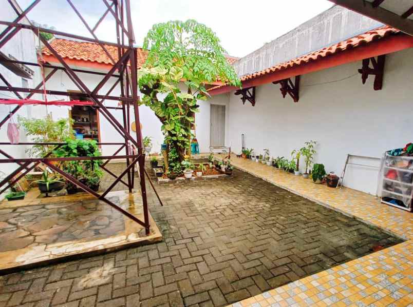 dijual rumah ready siap huni di lamper semarang