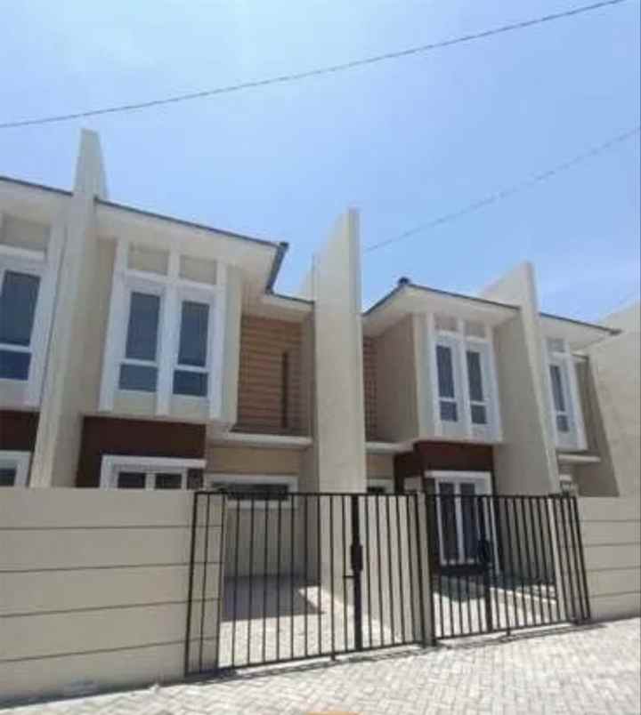 dijual rumah regency one pogot