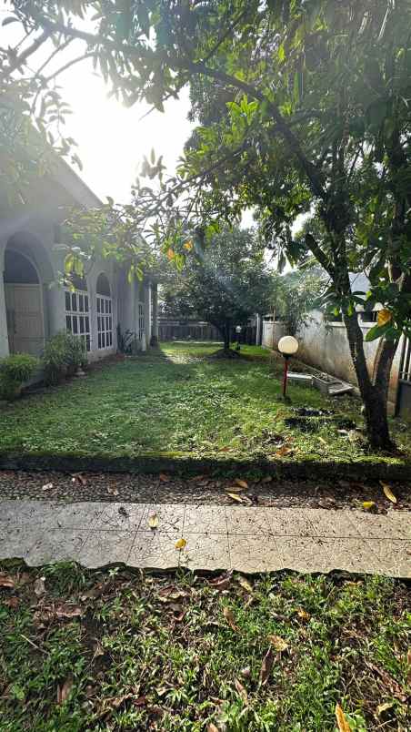 dijual rumah rumah di jl cangkurileng