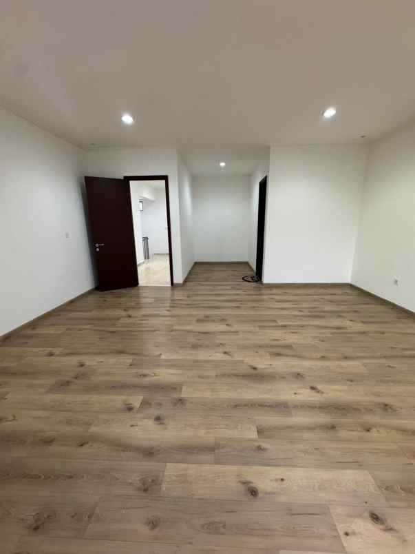 dijual rumah rumah golf island pantai